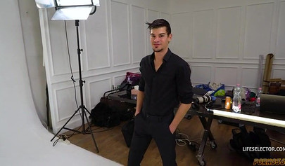 Photographer, Model, Criminal, and How to Get the Beauty