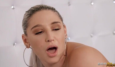Abella Dangers legendäre Anal-Compilation