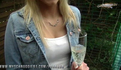 German milfs love outdoor anal quickies